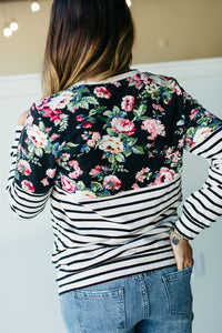 Accent Pullover - Midnight Floral