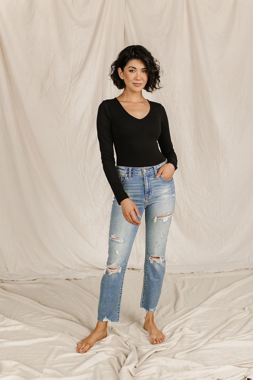 Bodysuit - Long Sleeve V Neck - Black