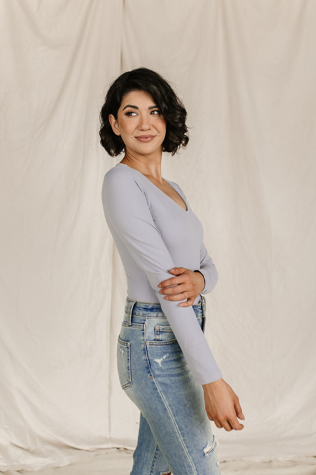 Bodysuit - Long Sleeve V Neck - Light Grey