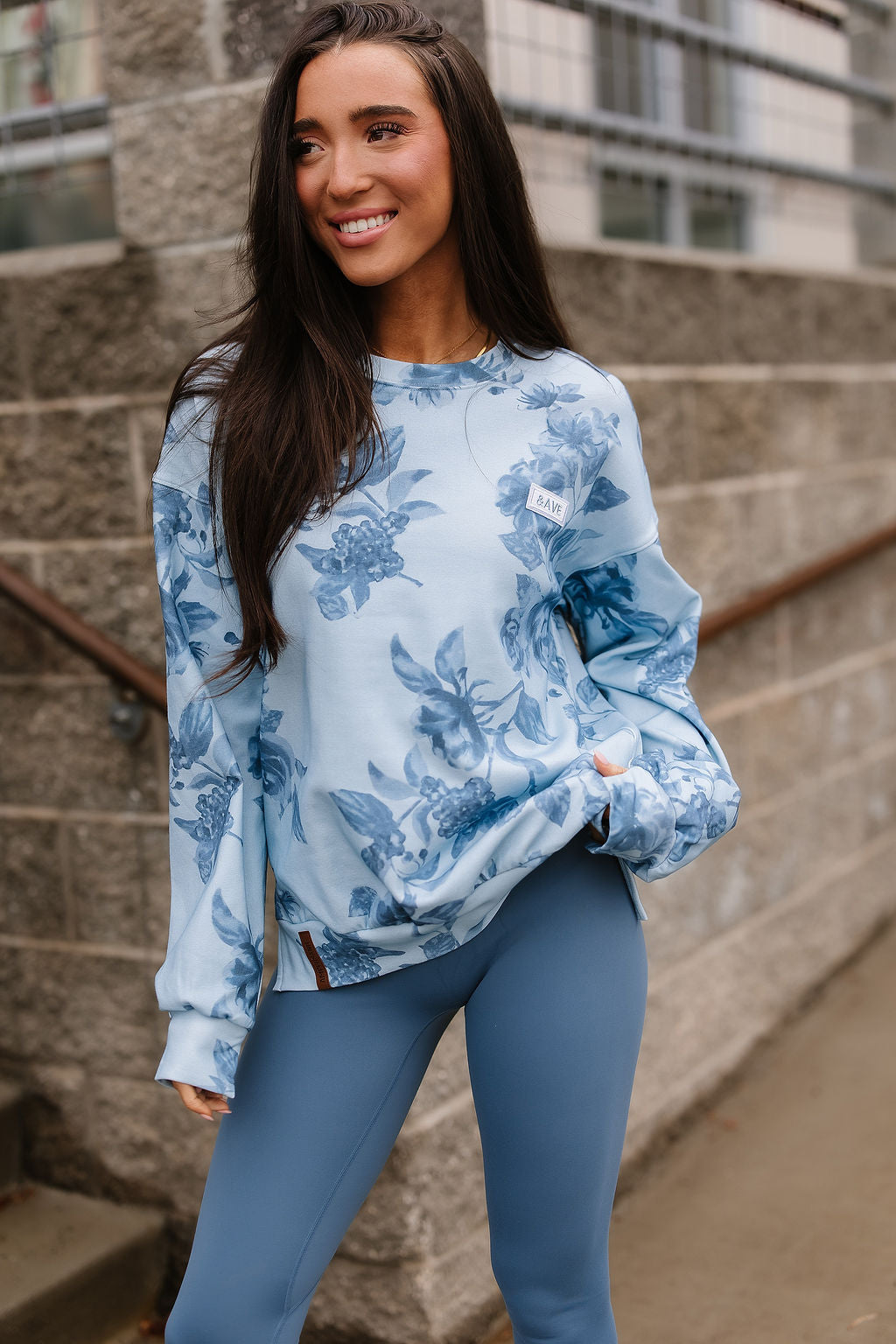 University SideSlit Pullover - Poolside