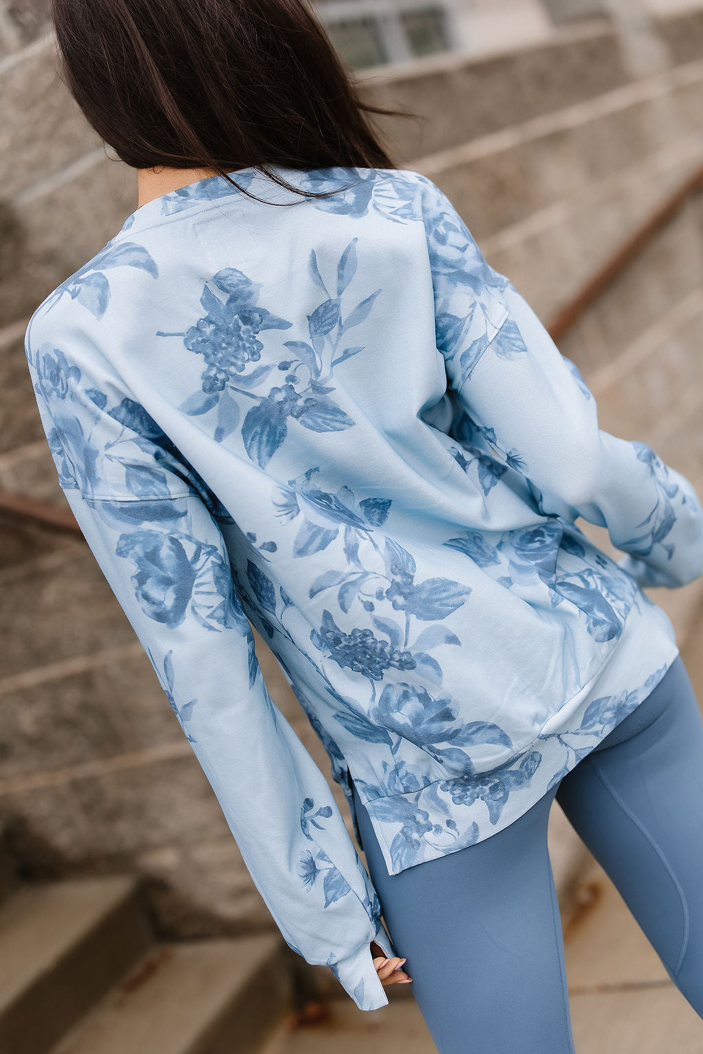 University SideSlit Pullover - Poolside