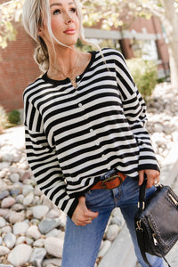Classic Cardigan - Fine Lines