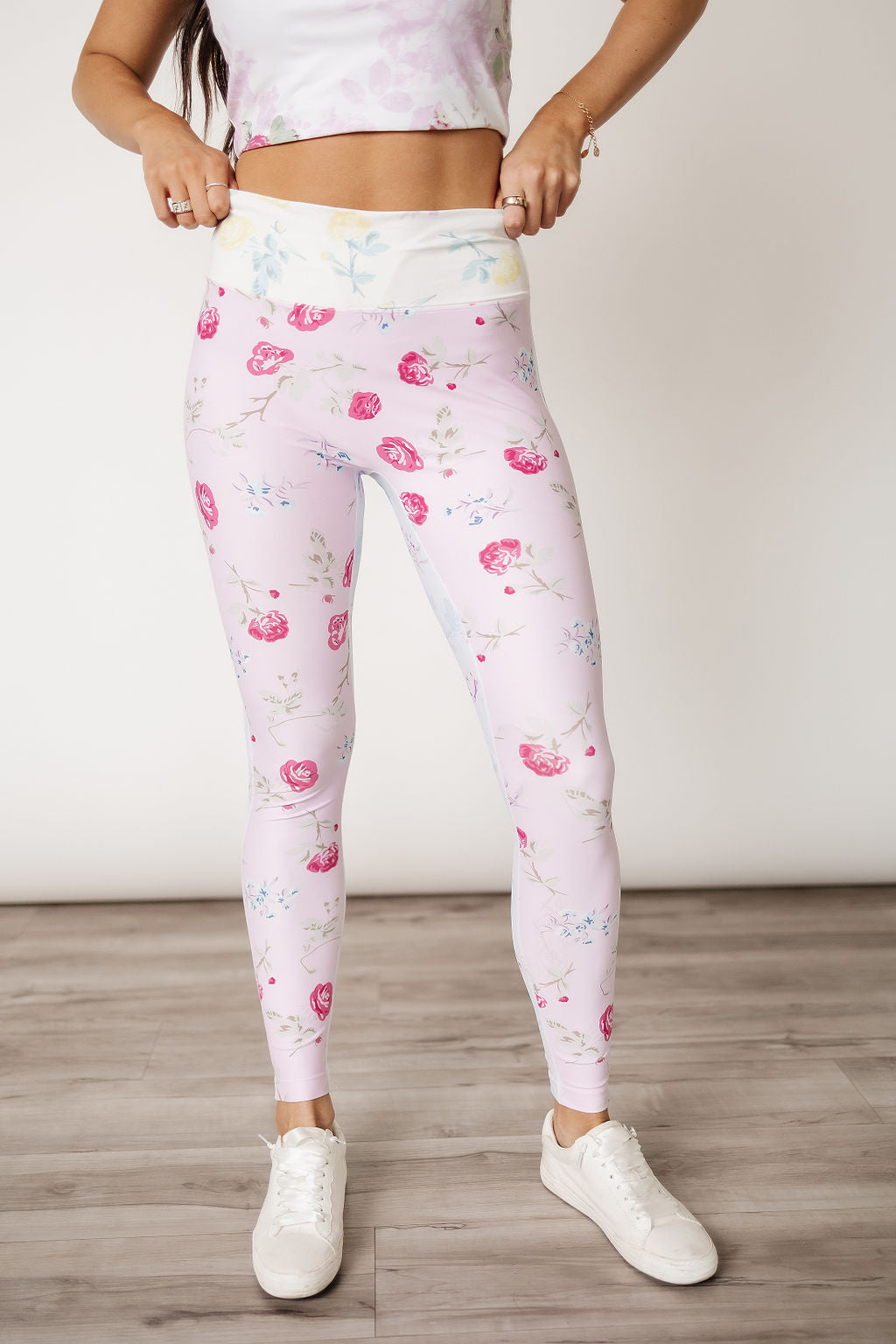 【新品】AMERI×THE MET FLOWER LEGGINGS S Leggings, Joggers & Comfs – Ampersand Avenue