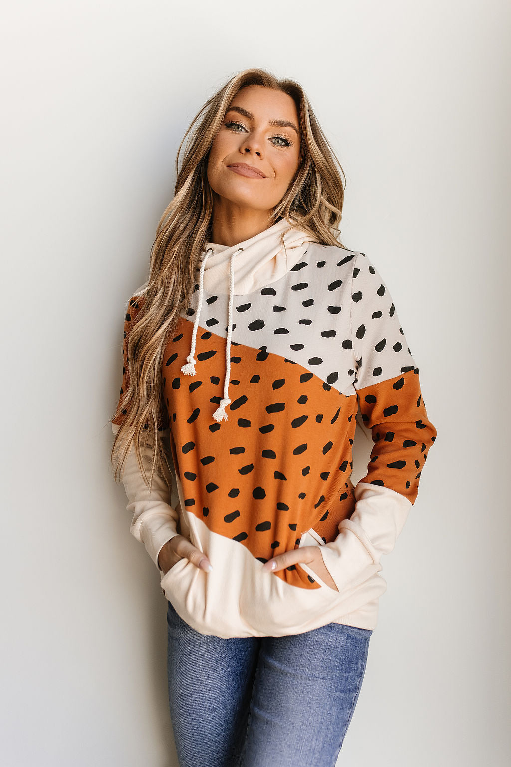 ◆DEINET◆ LOST IN SYDNEY ZIPUP HOODIE IN IVORY KDCCL4F9111 2babb23bca1c4900b773b3b811b82e