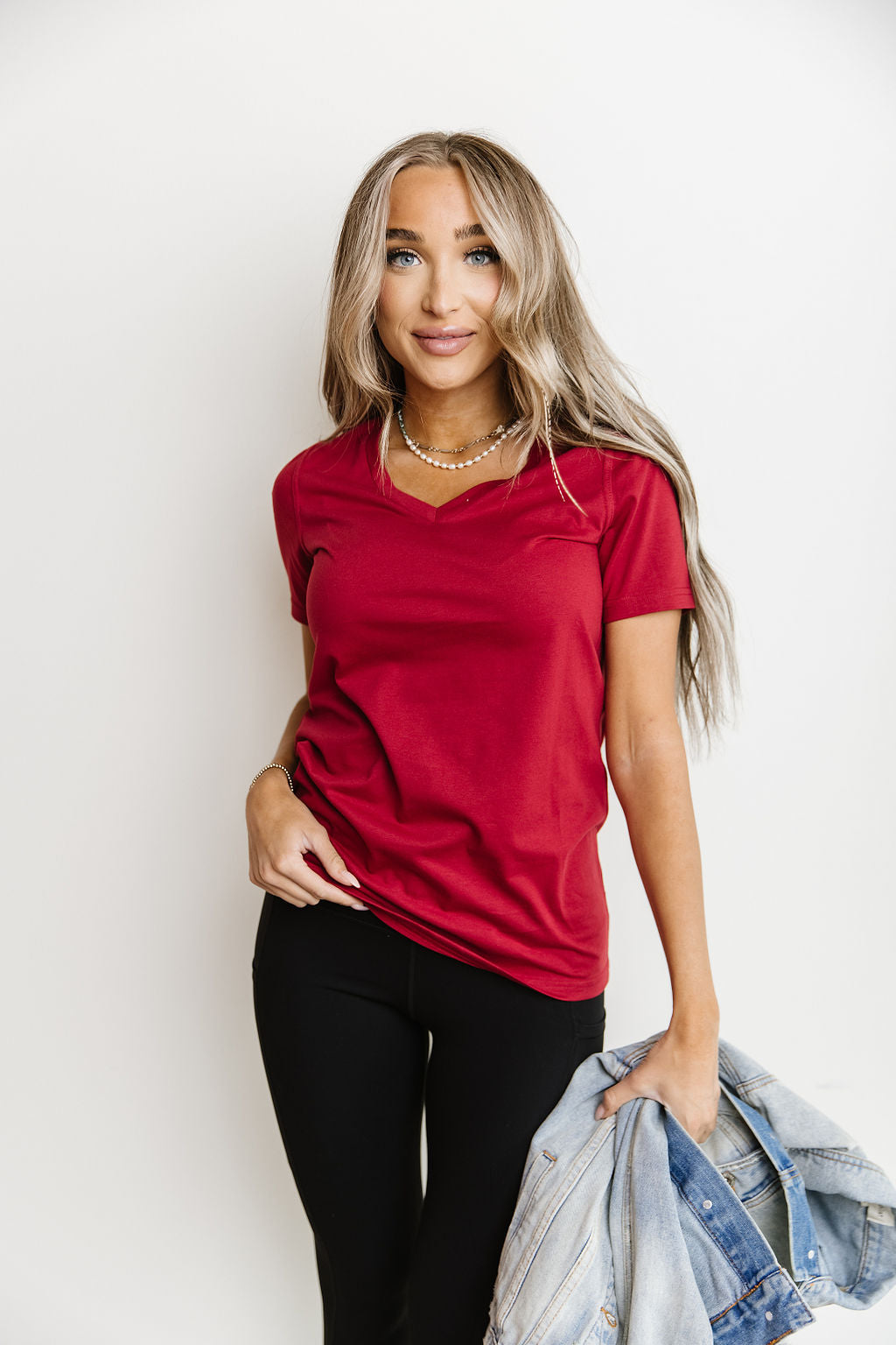 V Neck Lulu Tee - Burgundy