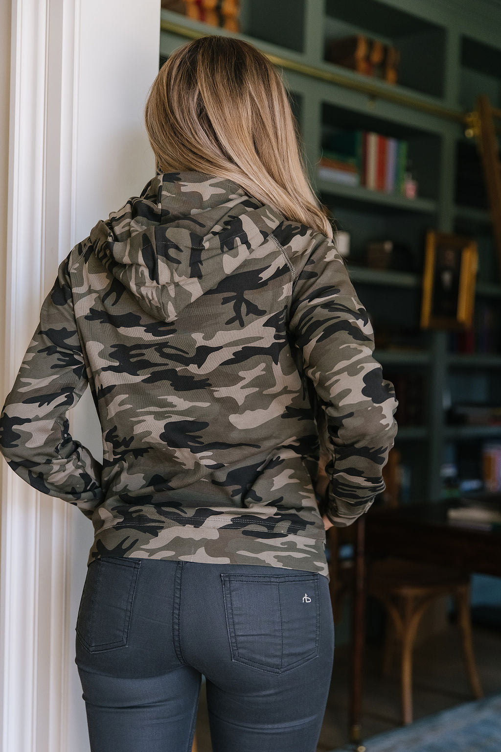 Elevated Sweatshirt Edge - Camo