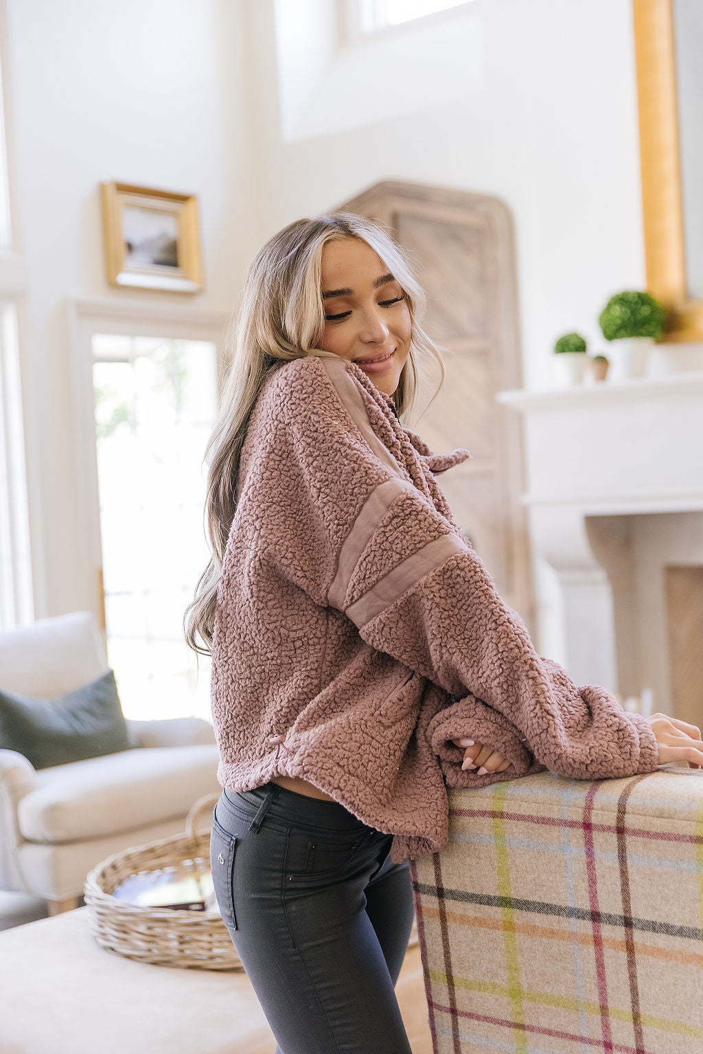 Ampersand Avenue Fluffy Pullover- Mauve