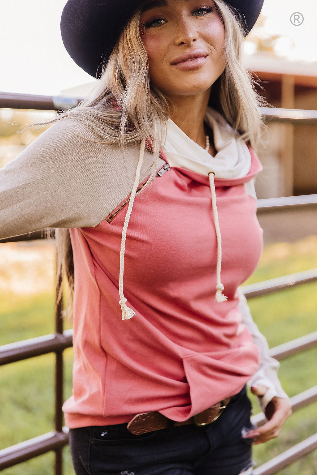 WWW_AROMADIFFUSER_HALF × 2 WHAT WE WANT Women's ampersand avenue doublehood sweatshirt